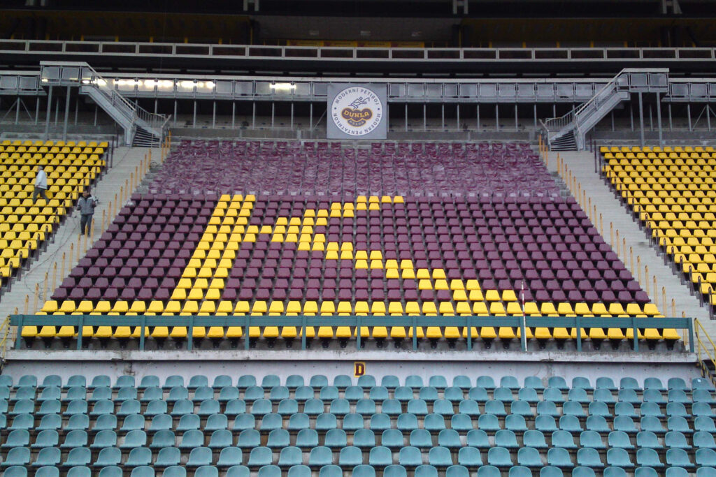 BRAKET StadionJuliska Dukla Praha1 a escala