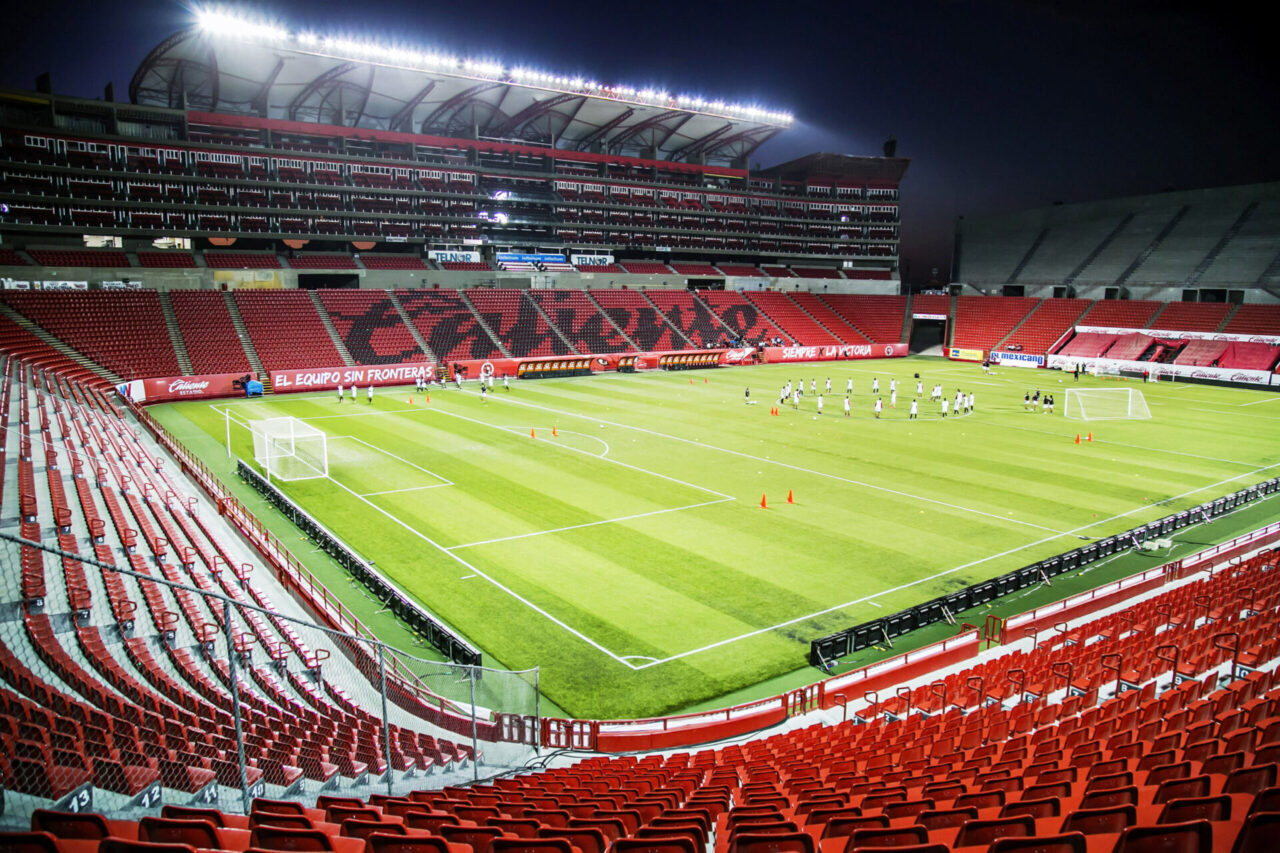 M2010 Xolos estadio caliente écaillé
