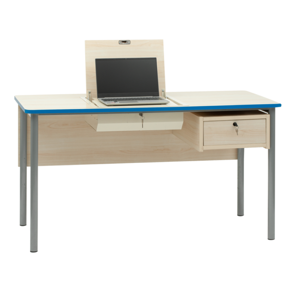 C02 TEACHERSDESK