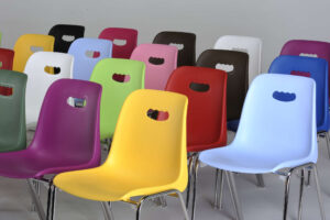 D18 plasticChairs2